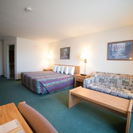River Valley Inn & Suites Osceola Exterior photo